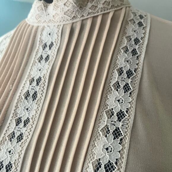 Vtg Soft Girl Modest Coquette Sheer Lace Trim Belted Boho Feminine Midi Dress M - Picture 7 of 9